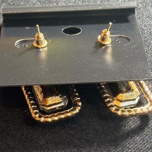 Saks Fifth Avenue Crystal Gold Statement Earrings 1.5in - Picture 12 of 14